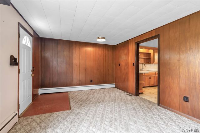 4906 Meyer Road, Pendleton, NY 14120