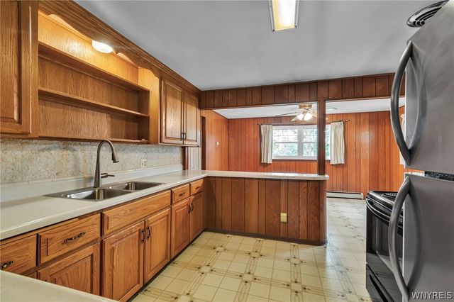 4906 Meyer Road, Pendleton, NY 14120