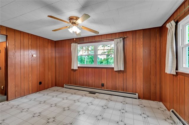 4906 Meyer Road, Pendleton, NY 14120