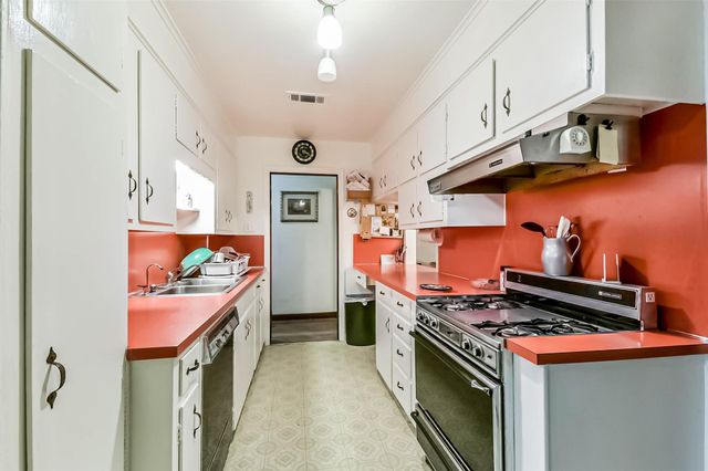 4518 Lido Lane, Houston, TX 77092