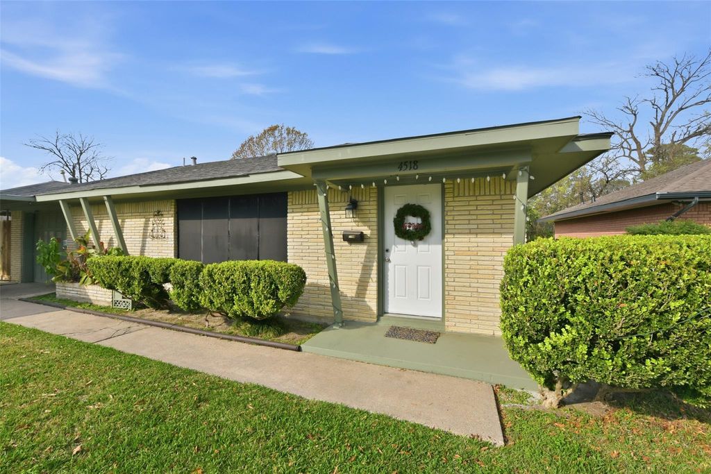 4518 Lido Lane, Houston, TX 77092