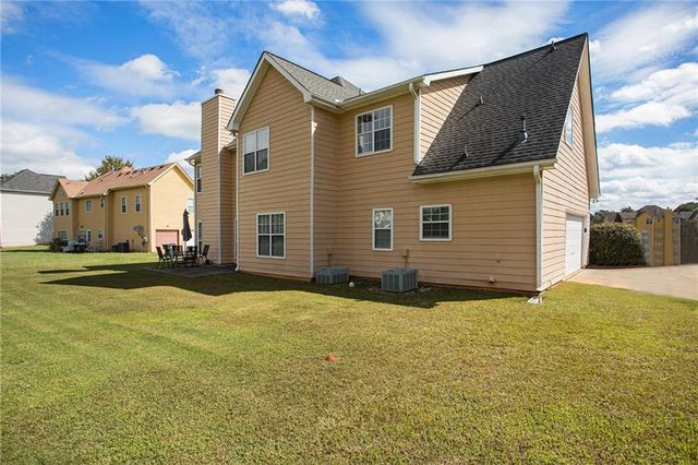 252 Essex Place, Ellenwood, GA 30294