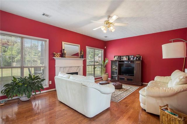 252 Essex Place, Ellenwood, GA 30294