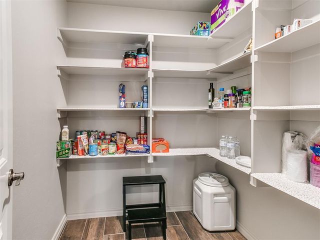 9316 NW 118th Street, Yukon, OK 73099