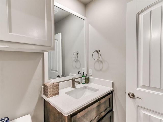 9316 NW 118th Street, Yukon, OK 73099