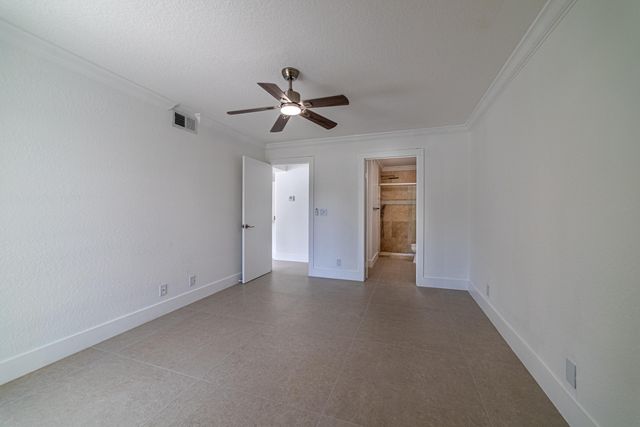 815 W Boynton Beach Boulevard 12-106, Boynton Beach, FL 33426