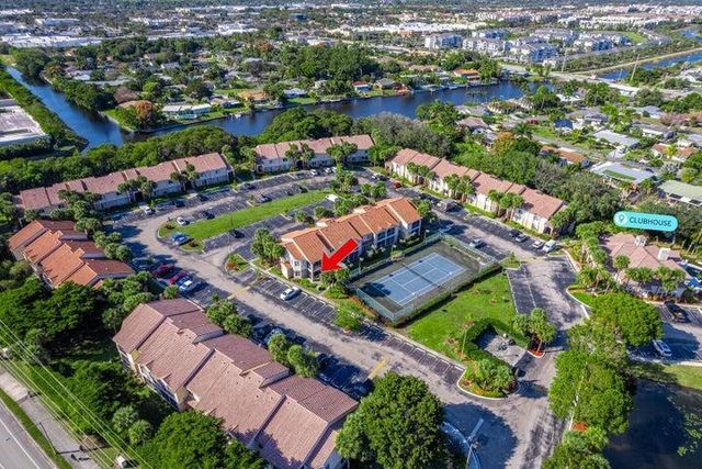 815 W Boynton Beach Boulevard 12-106, Boynton Beach, FL 33426