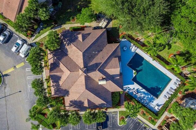 815 W Boynton Beach Boulevard 12-106, Boynton Beach, FL 33426