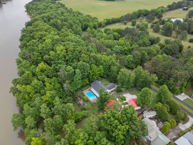 719 Lakehaven Circle, Decatur, TN 37322