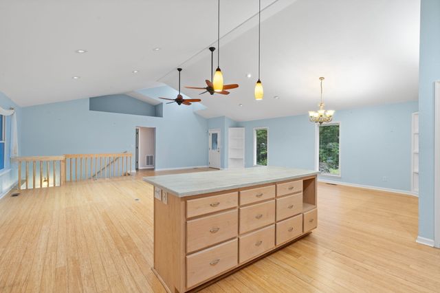 719 Lakehaven Circle, Decatur, TN 37322