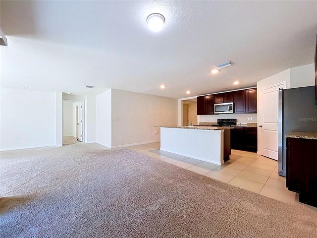 7804 DAVIE RAY DRIVE, Zephyrhills, FL 33540