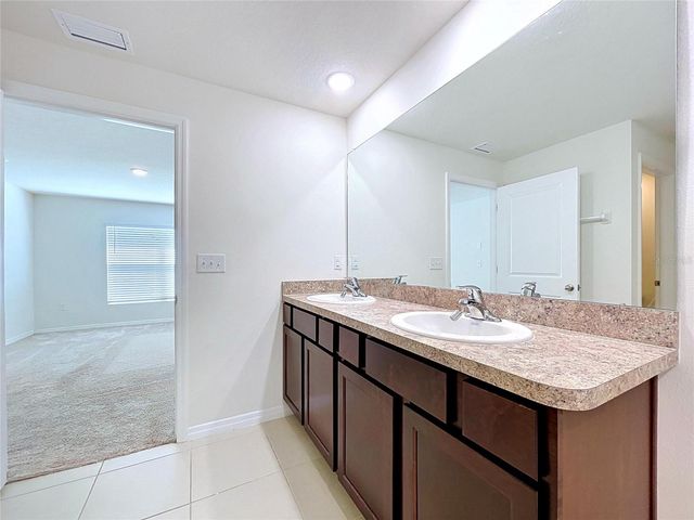 7804 DAVIE RAY DRIVE, Zephyrhills, FL 33540