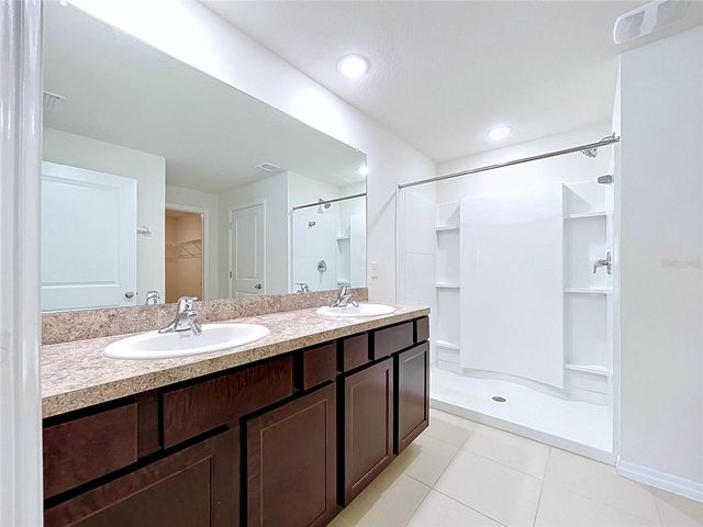 7804 DAVIE RAY DRIVE, Zephyrhills, FL 33540