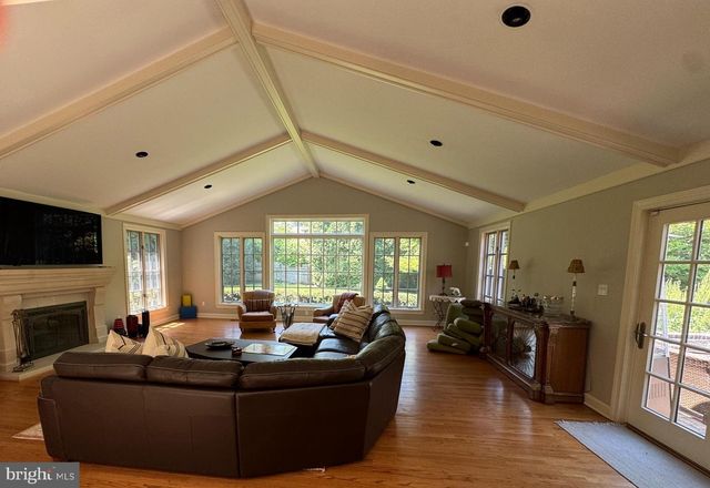 414 GILPIN RD, Penn Valley, PA 19072