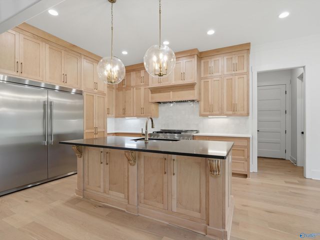 20574 Jeremiah Lane, Athens, AL 35611