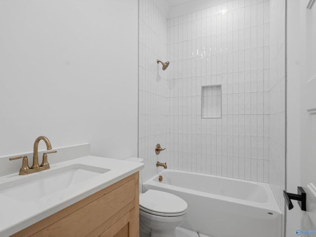 20574 Jeremiah Lane, Athens, AL 35611