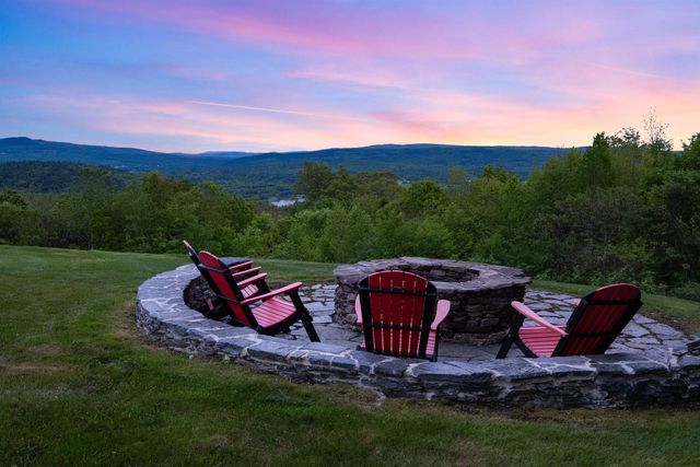 248 Gird Lot Road, Weathersfield, VT 05151
