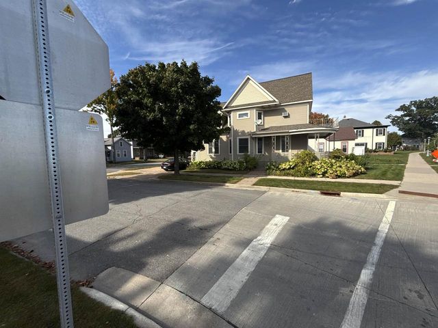 550 S 1ST AVENUE, Wausau, WI 54401