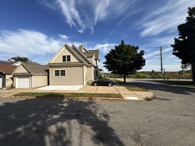 550 S 1ST AVENUE, Wausau, WI 54401