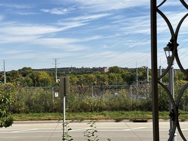 550 S 1ST AVENUE, Wausau, WI 54401