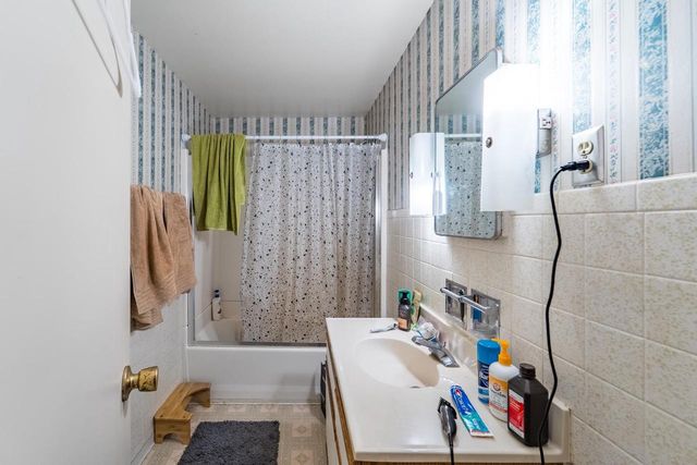 550 S 1ST AVENUE, Wausau, WI 54401