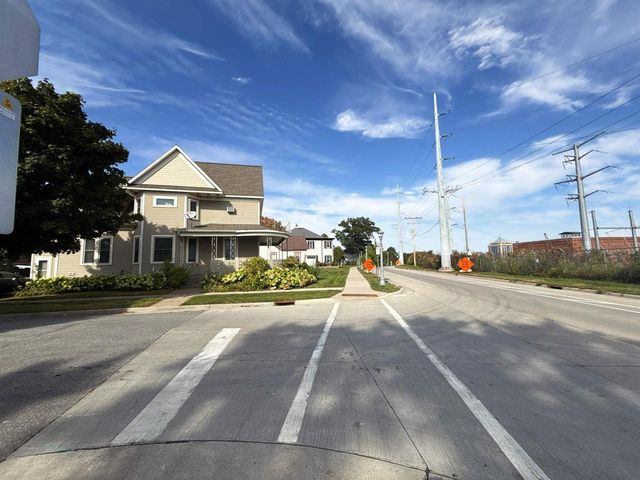 550 S 1ST AVENUE, Wausau, WI 54401