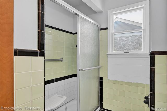 22315 Kramer Street, St. Clair Shores, MI 48080