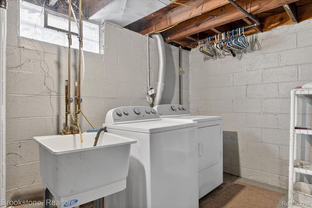 22315 Kramer Street, St. Clair Shores, MI 48080