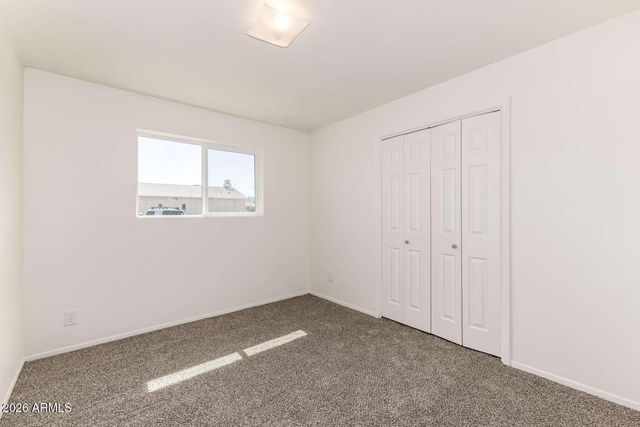 190 W SEAGOE Avenue, Coolidge, AZ 85128