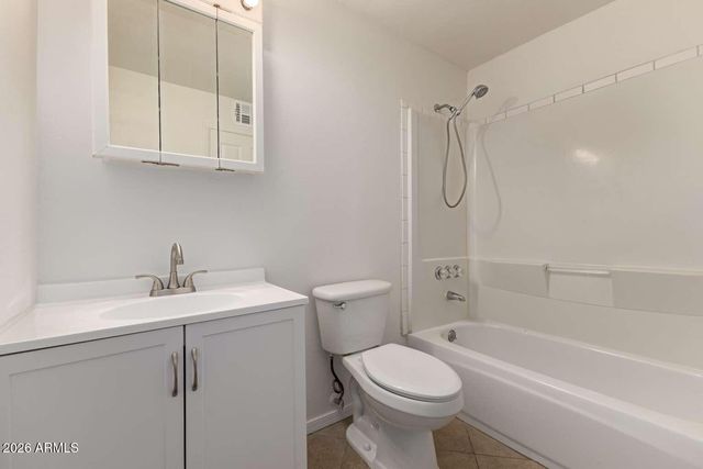 190 W SEAGOE Avenue, Coolidge, AZ 85128