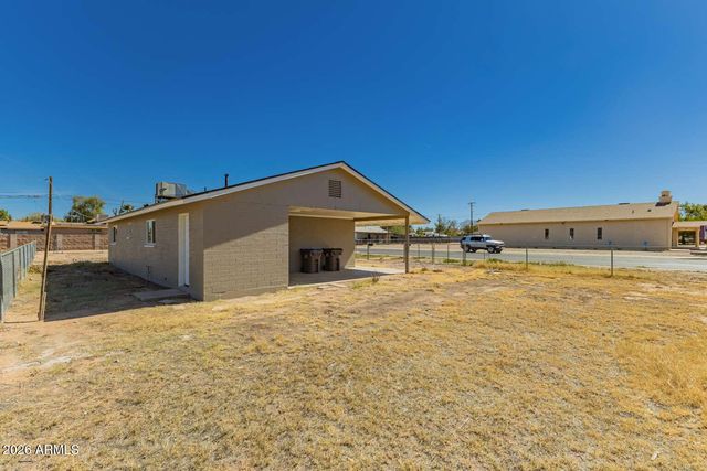 190 W SEAGOE Avenue, Coolidge, AZ 85128