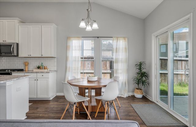 602 Zinnia Drive, Goose Creek, SC 29445