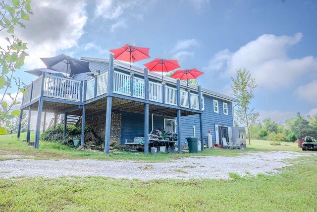 135 Fern Valley Way, Irvine, KY 40336