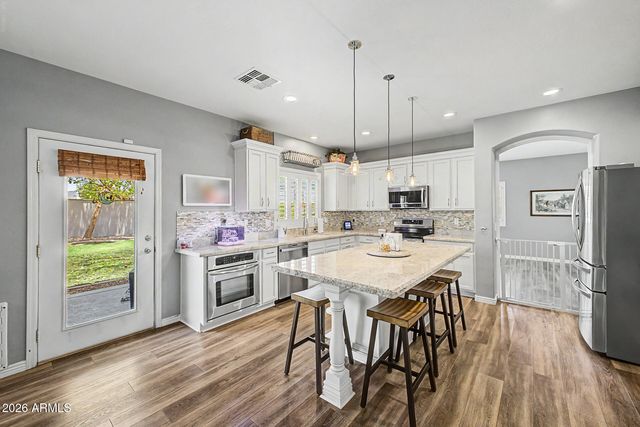 2559 S BUTTE Lane, Gilbert, AZ 85295