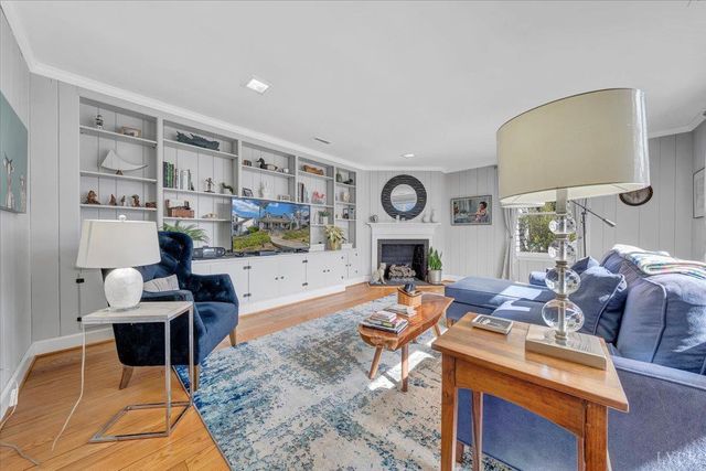 817 Pershing Avenue, Lynchburg, VA 24503