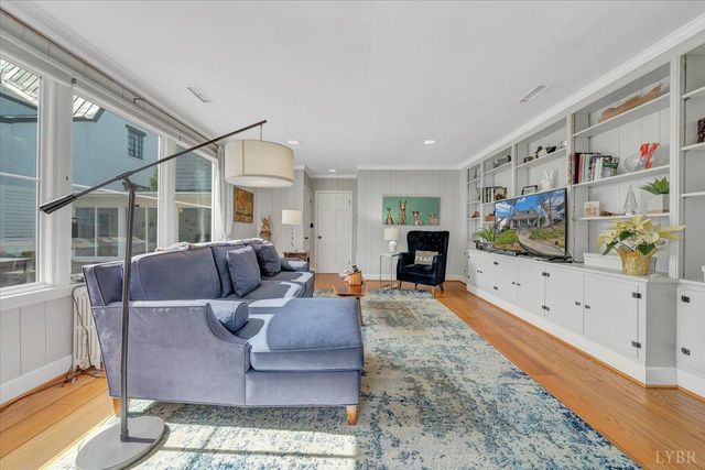 817 Pershing Avenue, Lynchburg, VA 24503