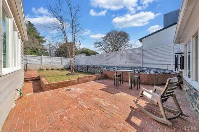 817 Pershing Avenue, Lynchburg, VA 24503