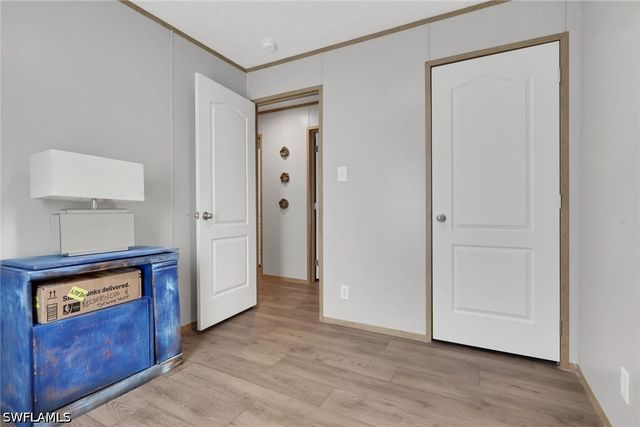 372 Santa Fe TRL, North Fort Myers, FL 33917