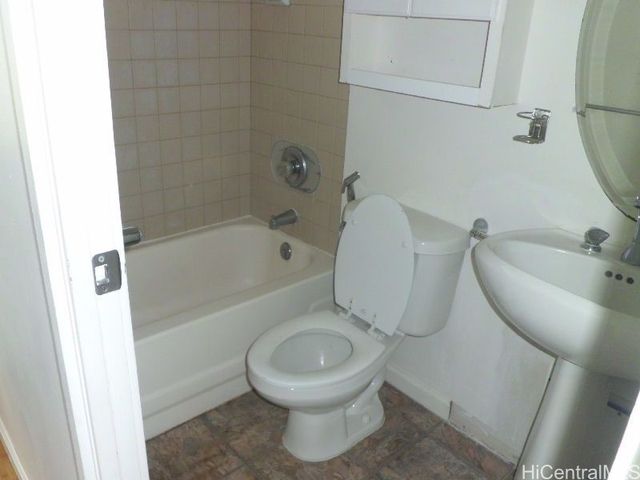 1060 Kamehameha Highway 2308B, Pearl City, HI 96782