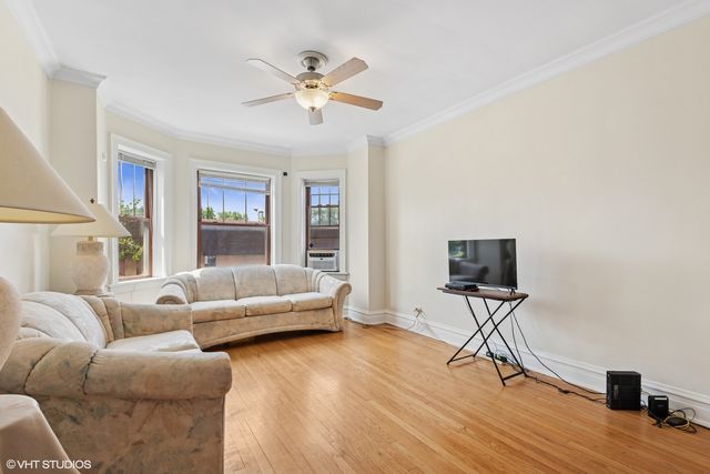 7639 Jackson Boulevard 1-W, Forest Park, IL 60130