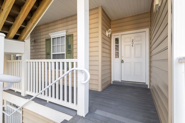 5828 Longwood Dr Unit 204, Murrells Inlet, SC 29576