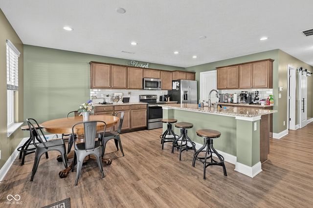 13203 N Landing Circle W, Camby, IN 46113