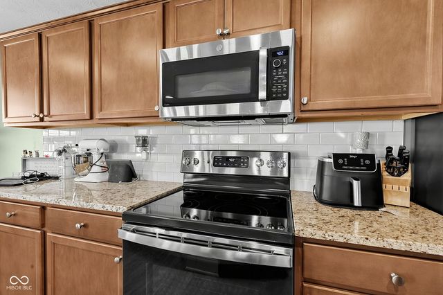 13203 N Landing Circle W, Camby, IN 46113