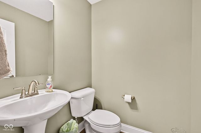 13203 N Landing Circle W, Camby, IN 46113