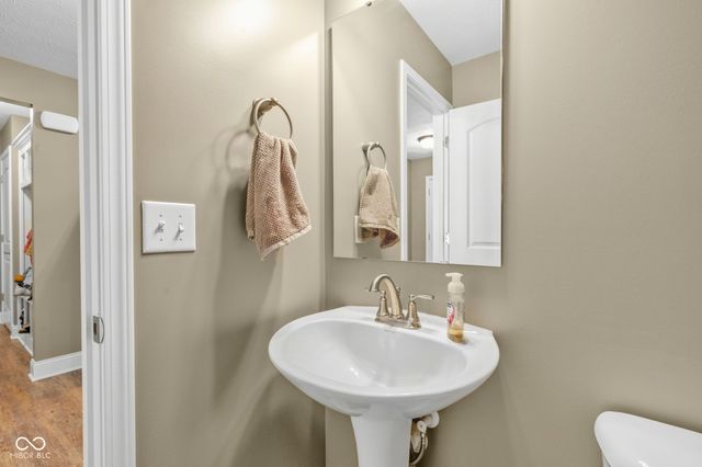 13203 N Landing Circle W, Camby, IN 46113