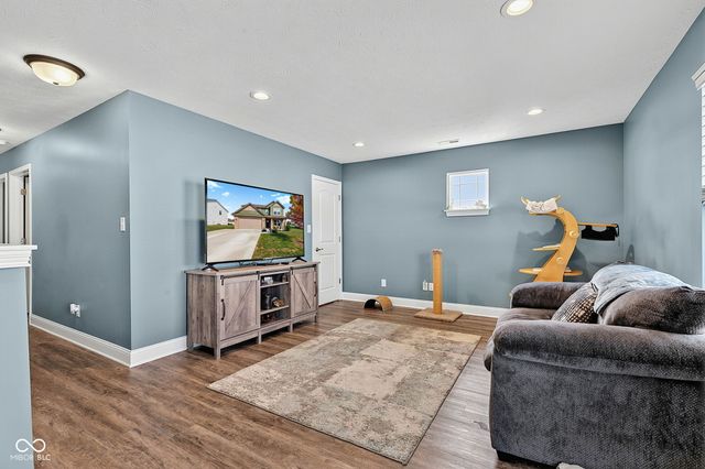 13203 N Landing Circle W, Camby, IN 46113