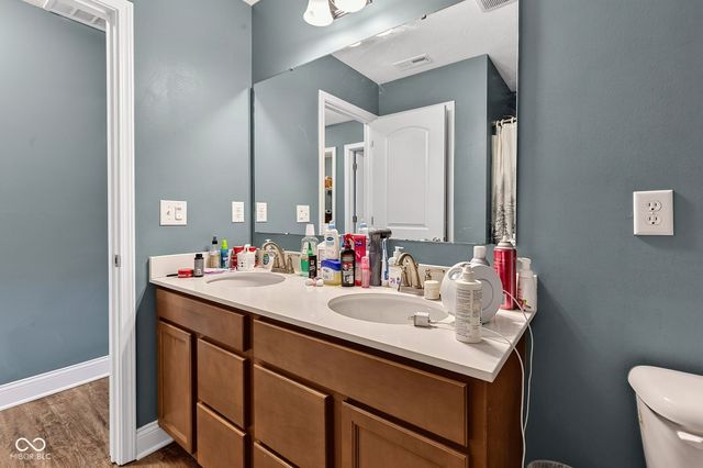 13203 N Landing Circle W, Camby, IN 46113