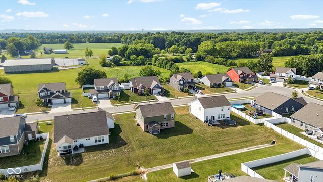 13203 N Landing Circle W, Camby, IN 46113
