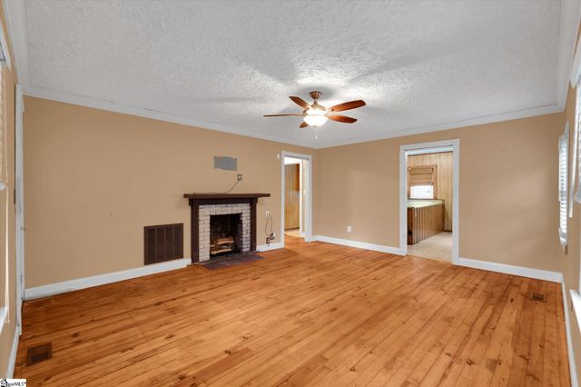 228 Perry Avenue, Simpsonville, SC 29681