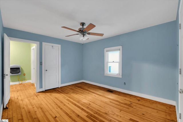 228 Perry Avenue, Simpsonville, SC 29681